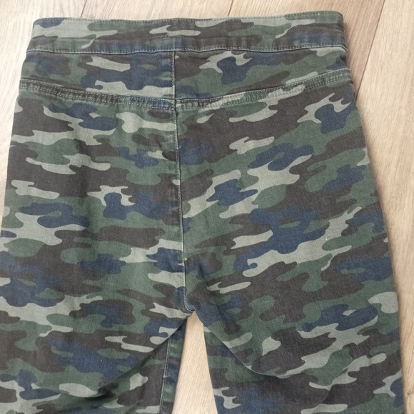 Free People High Rise Skinny Camo Jeans - Picture 6 of 8